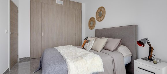 3 bedrooms Penthouse in Gandia, Spain No. 6369 10