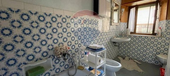 5 bedrooms House in Bagni di Lucca, Italy No. 311597 4