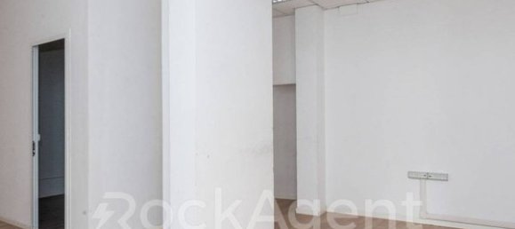 Propriété commerciale à Rome, Italy 61m² No. 96084 11