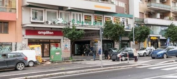 Propriété commerciale à Rome, Italy 61m² No. 96084 35