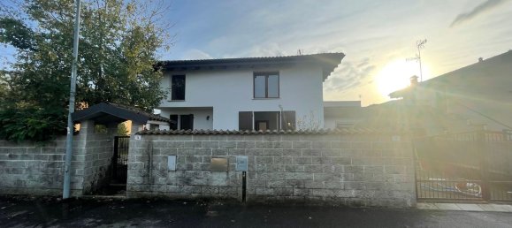 3 rooms Villa in Ottobiano, Italy No. 255357 4