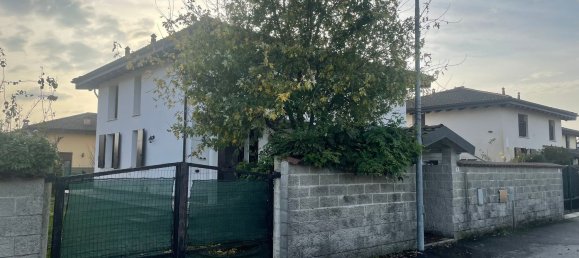 3 rooms Villa in Ottobiano, Italy No. 255357 5