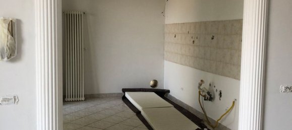 3 rooms Villa in Ottobiano, Italy No. 255357 6