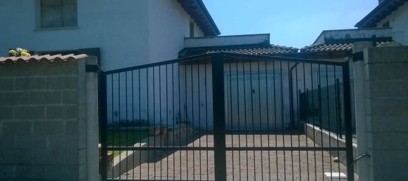 3 rooms Villa in Ottobiano, Italy No. 255357 2