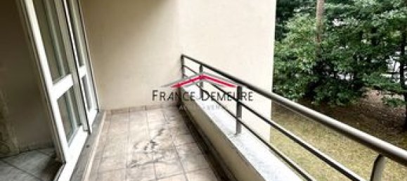 1 bedroom Apartment in Franconville, France No. 355280 7