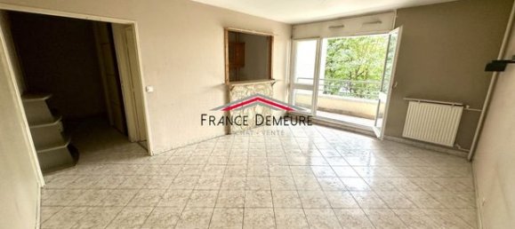 1 bedroom Apartment in Franconville, France No. 355280 2