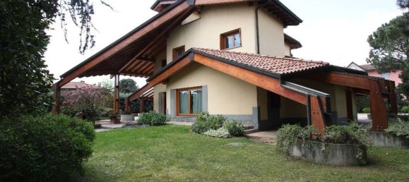 10 bedrooms Villa in Caravaggio, Italy No. 361061 10