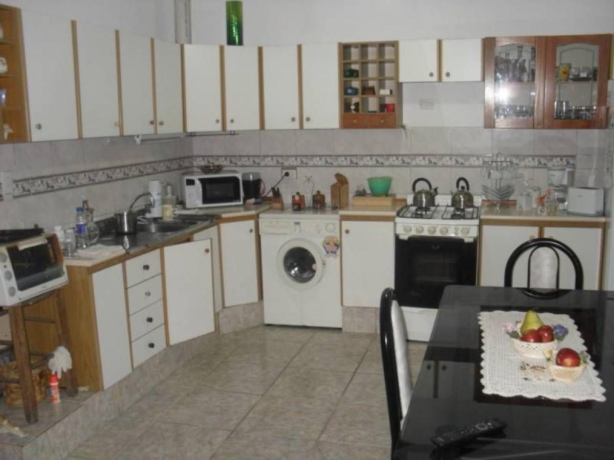 2 bedrooms House in General San Martin, Argentina No. 5223
