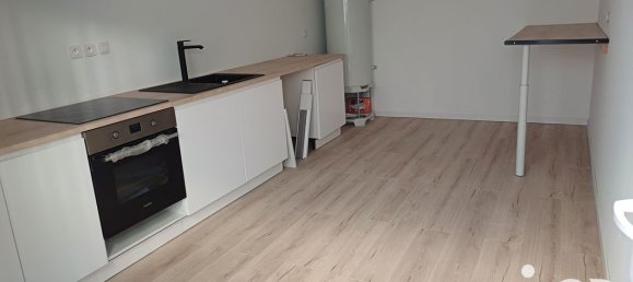 Casa de 3 dormitorios en Preignac, France No. 101169 4