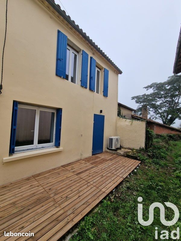 Casa de 3 dormitorios en Preignac, France No. 101169