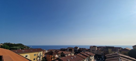 Ático de 3 habitaciónes en Ascea, Italy No. 294548 2