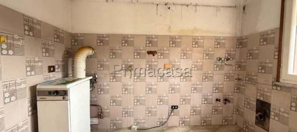 6 غرف نوم شقة في Novellara, Italy رقم 360433 7