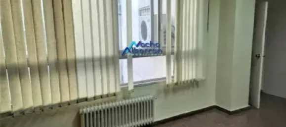 70m² Office in Badajoz, Spain No. 156045 12