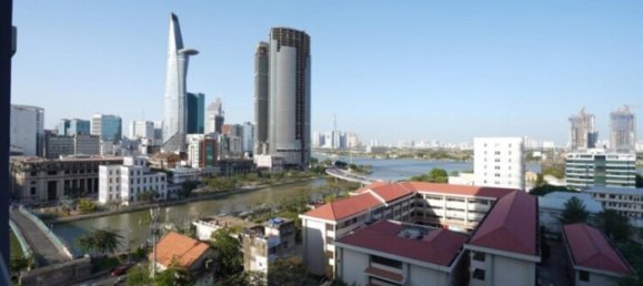 3 dormitorios apartamento en alquiler en District 4, Ho Chi Minh, Vietnam № 74974 10