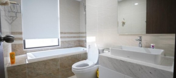 3 dormitorios apartamento en alquiler en District 4, Ho Chi Minh, Vietnam № 74974 7