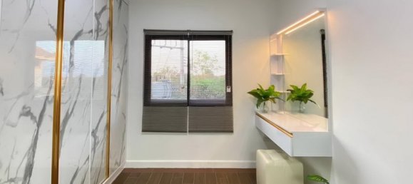 4 bedrooms Cafe / restaurant in Pattaya, Thailand No. 5750 11