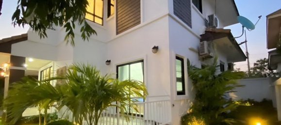 4 bedrooms Cafe / restaurant in Pattaya, Thailand No. 5750 6