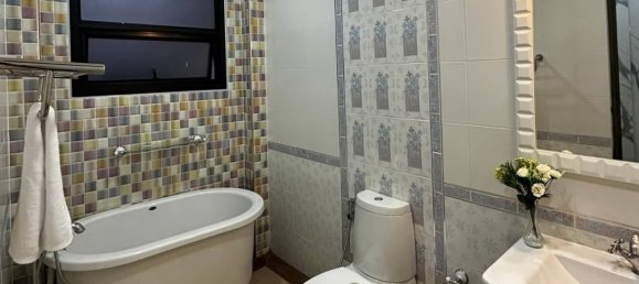 4 bedrooms Cafe / restaurant in Pattaya, Thailand No. 5750 5