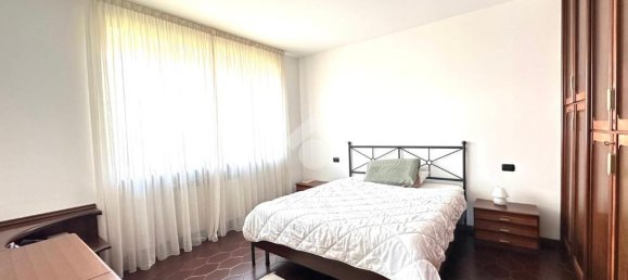 1 bedroom Apartment in Mozzo, Italy No. 353055 11