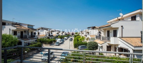 3 غرف نوم فيلا في Syracuse, Italy رقم 282859 24