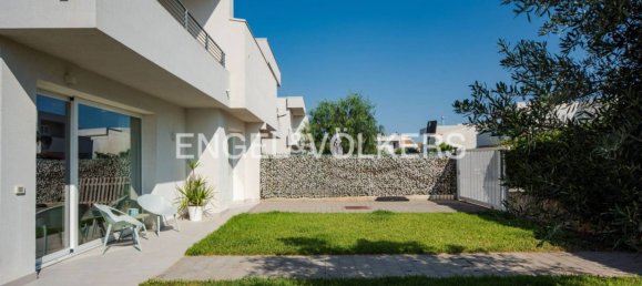 3 غرف نوم فيلا في Syracuse, Italy رقم 282859 35