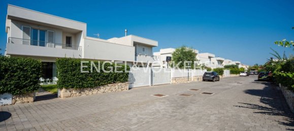 3 غرف نوم فيلا في Syracuse, Italy رقم 282859 33