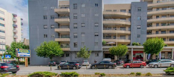 2 Schlafzimmer Wohnung in Rio Tinto, Portugal, Nr. 337680 21