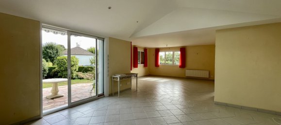 4 bedrooms House in Vitot, France No. 361551 8