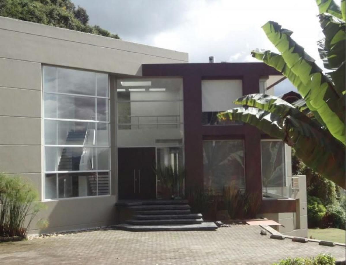 Casa de 4 dormitorios en Cundinamarca, Colombia No. 7597