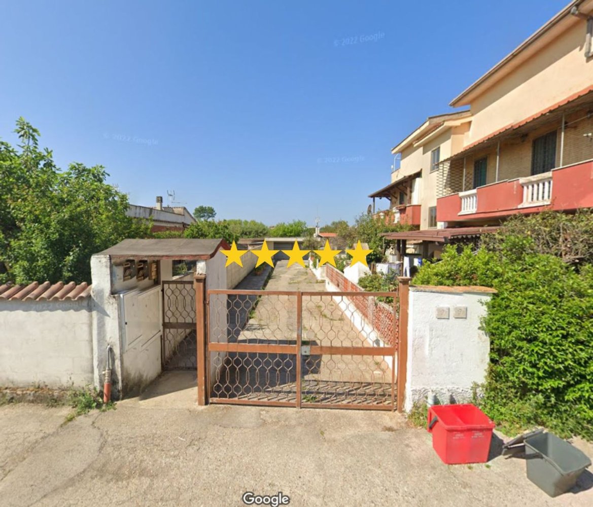 4 rooms Apartment in Pomezia, Italy No. 193094