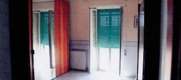 4 rooms Apartment in Pomezia, Italy No. 193094 8