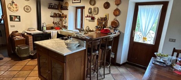 9 rooms Villa in Comano, Italy No. 153897 22