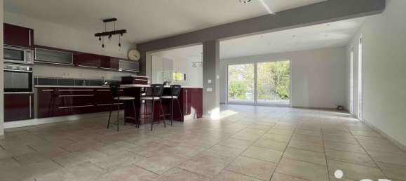 5 bedrooms House in Saint-Avertin, France No. 153424 5