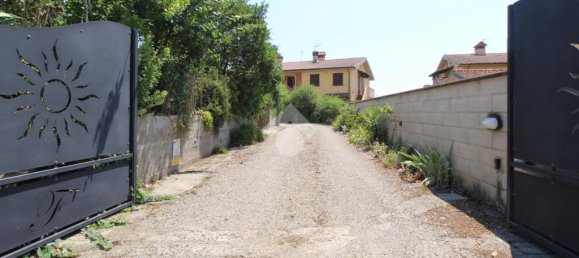 3 bedrooms Villa in Larciano, Italy No. 272078 7