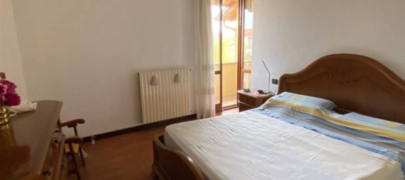 5 rooms House in Pieve Albignola, Italy No. 90538 19