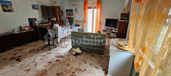 4 bedrooms Apartment in Enna, Italy No. 353903 4