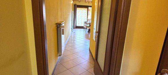 Квартира с 2 комнатами в Гадзанига, Италия № 162415 18