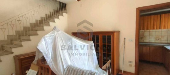 3 bedrooms House in Amorosi, Italy No. 321860 5