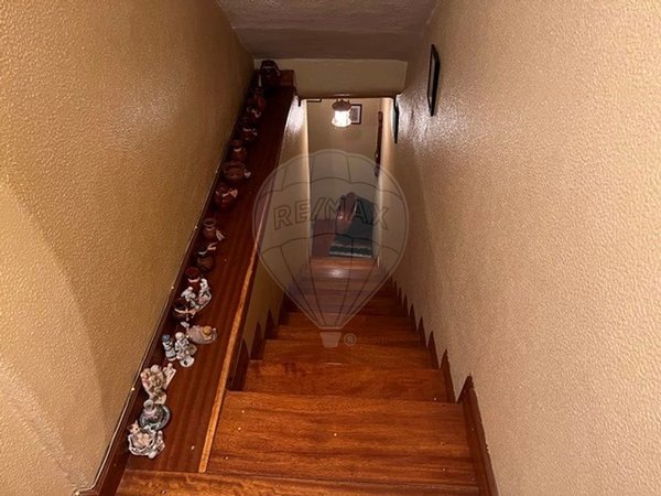 Дом с 5 спальнями в Браганса, Португалия № 179611