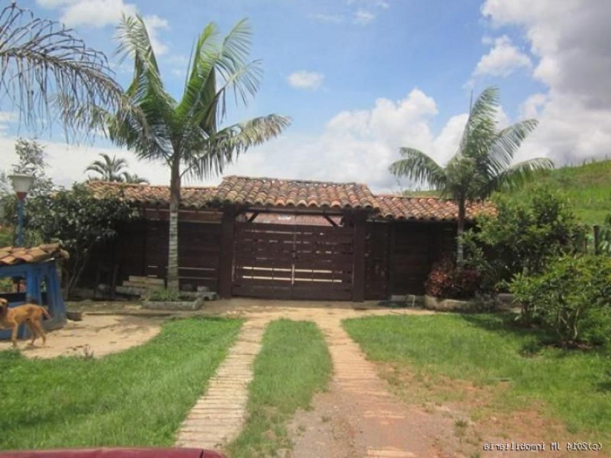 Casa de 6 dormitorios en Valle del Cauca, Colombia No. 2602