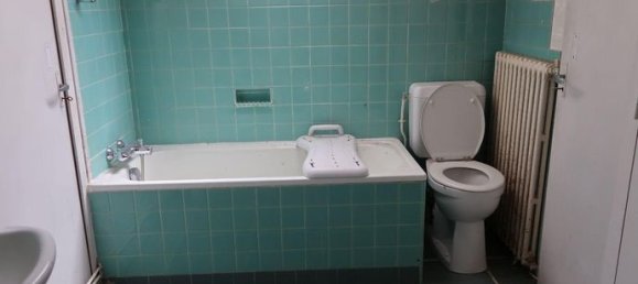 3 Schlafzimmer Haus in Chatellerault, France, Nr. 313681 12