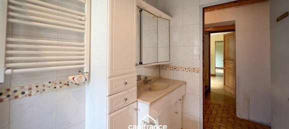 3 bedrooms House in Paudy, France No. 334055 11