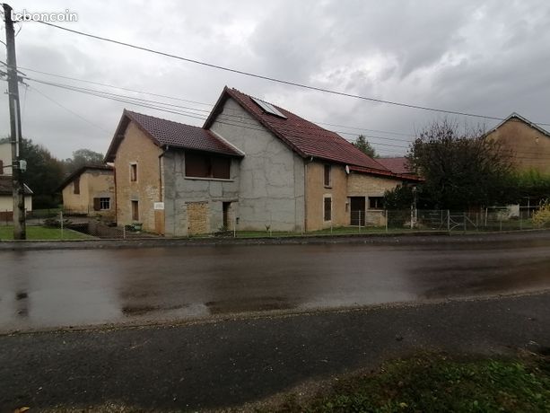 3 chambres Maison de ville à Haute-Saône, France No. 360240