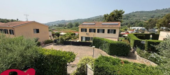 5 rooms House in Imperia, Italy No. 277480 12