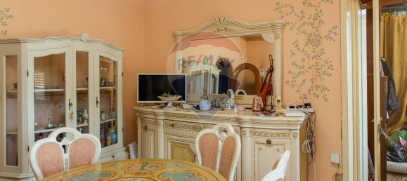 2 bedrooms Apartment in Catania, Italy No. 168699 4