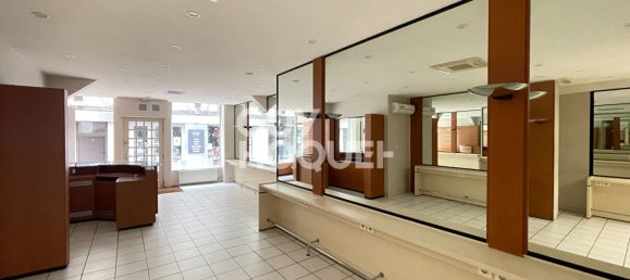 Apartamento de 3 habitaciónes en Bourges, France No. 253091 4