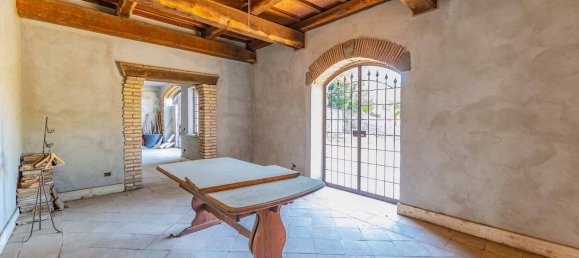 8 bedrooms House in San Cesareo, Italy No. 294688 11