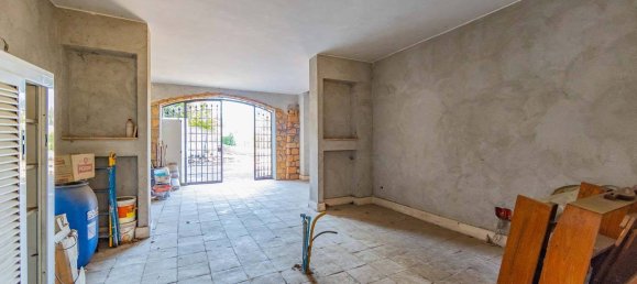 8 bedrooms House in San Cesareo, Italy No. 294688 36