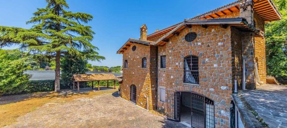 8 bedrooms House in San Cesareo, Italy No. 294688 16