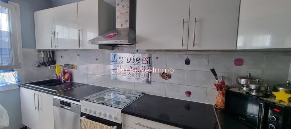 3 bedrooms House in Villemandeur, France No. 252704 2